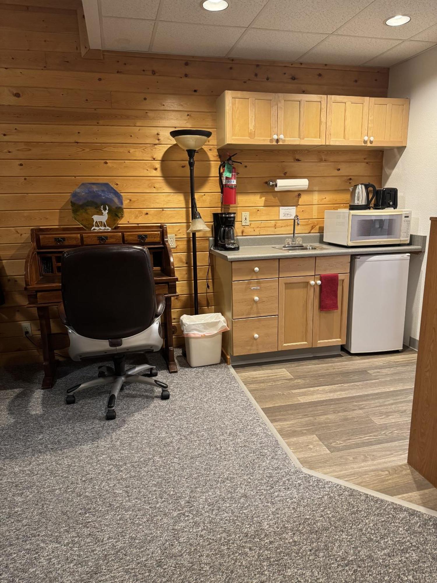 Susitna River Lodging, Suites タルキートナ エクステリア 写真