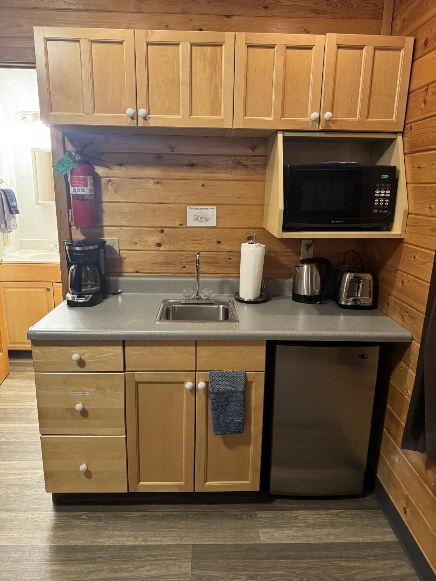 Susitna River Lodging, Suites タルキートナ エクステリア 写真